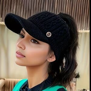 Black Knit ponytail  Visor Cap